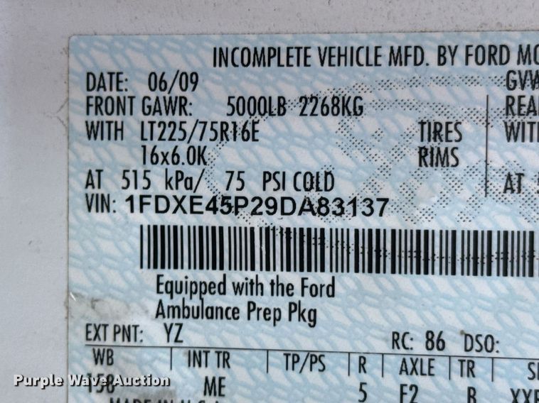 image for item DO0211 2009 Ford E450 van cab and chassis