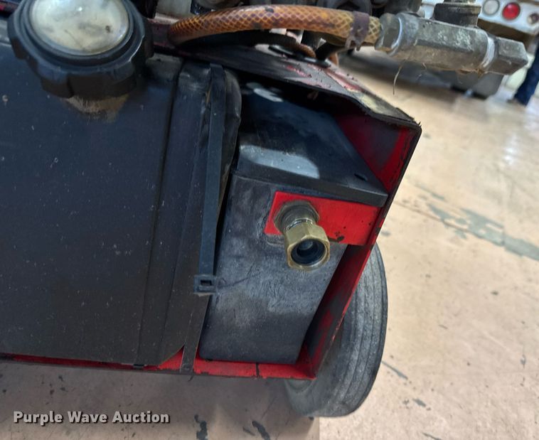 image for item DO0218 Hotsy 560SS pressure washer