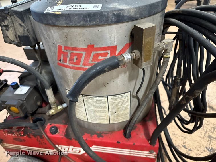 image for item DO0218 Hotsy 560SS pressure washer