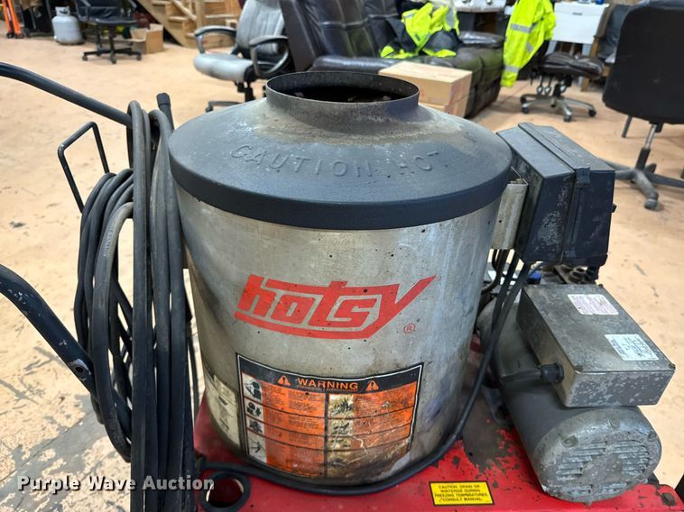 image for item DO0218 Hotsy 560SS pressure washer