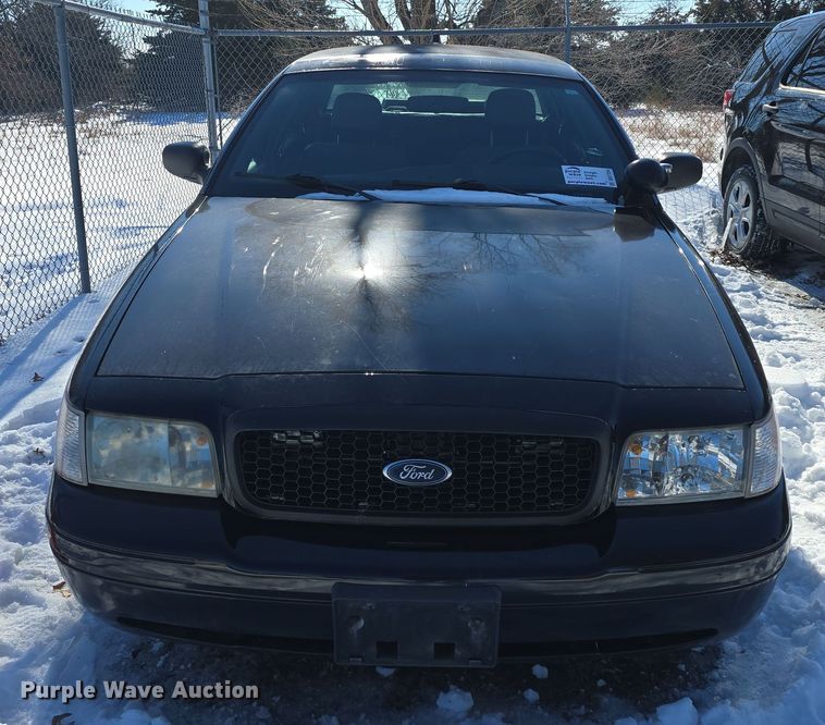 image for item DO7724 2009 Ford Crown Victoria Police Interceptor 