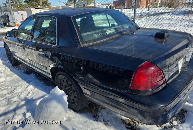 image for item DO7724 2009 Ford Crown Victoria Police Interceptor 