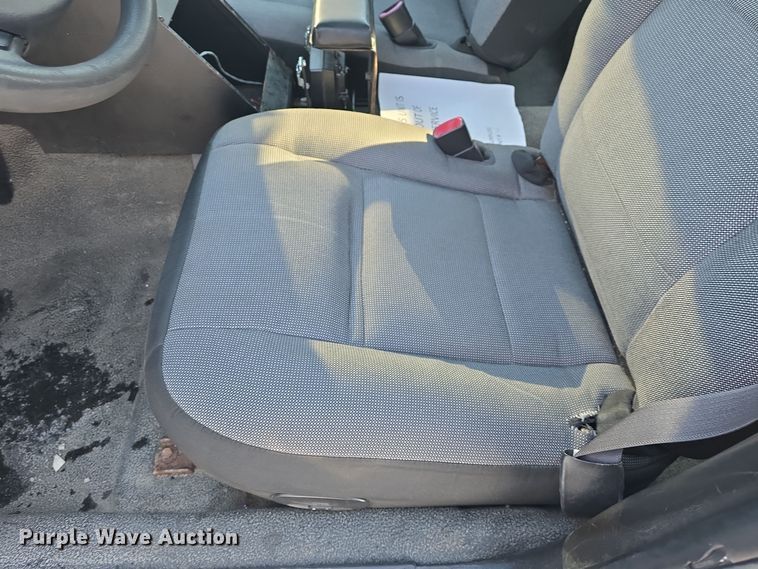 image for item DO7724 2009 Ford Crown Victoria Police Interceptor 