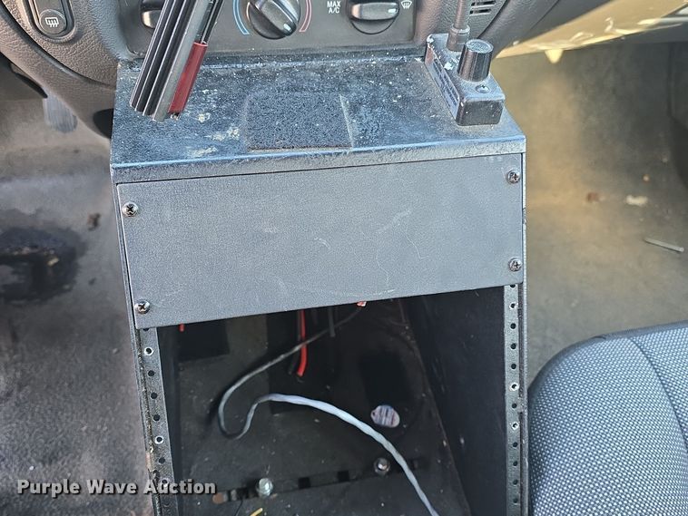 image for item DO7724 2009 Ford Crown Victoria Police Interceptor 