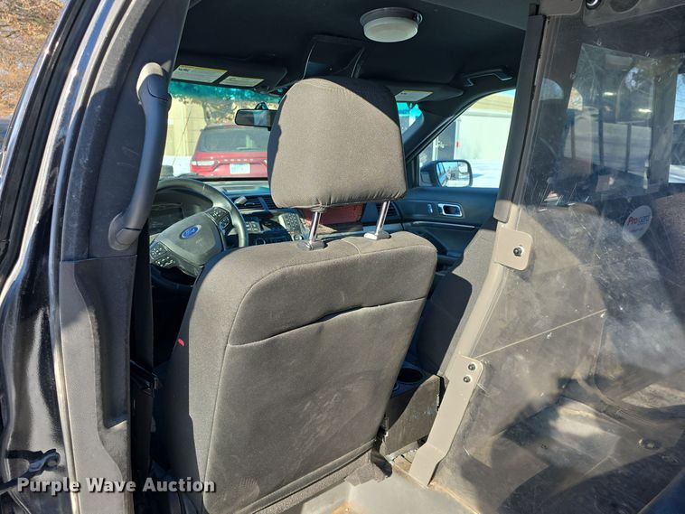 image for item DO7725 2016 Ford Explorer Police Interceptor SUV