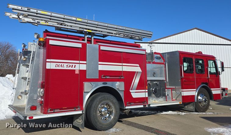 image for item DO7737 2002 Emergency One pumper fire truck