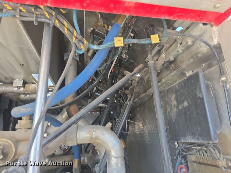 image for item DO7737 2002 Emergency One pumper fire truck