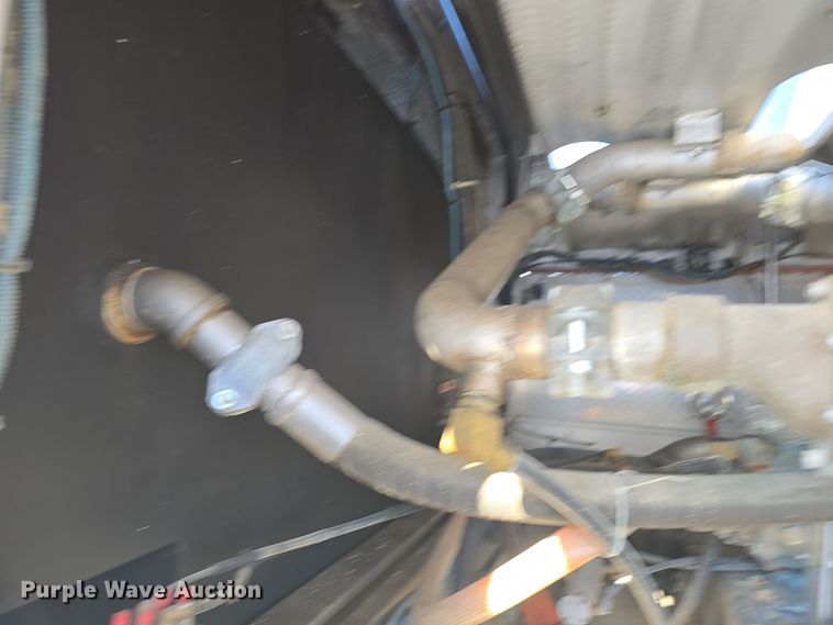 image for item DO7737 2002 Emergency One pumper fire truck