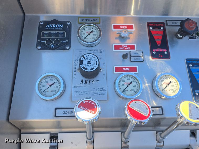 image for item DO7737 2002 Emergency One pumper fire truck