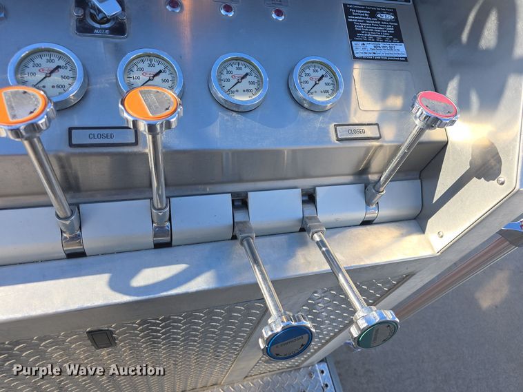 image for item DO7737 2002 Emergency One pumper fire truck