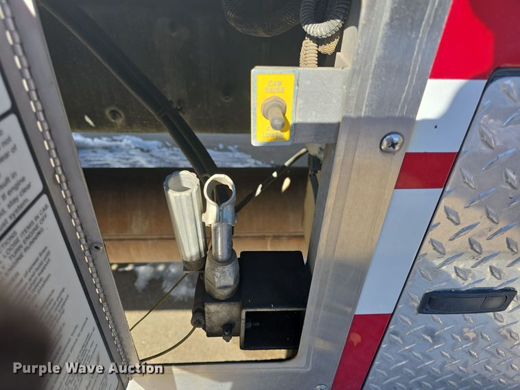 image for item DO7737 2002 Emergency One pumper fire truck