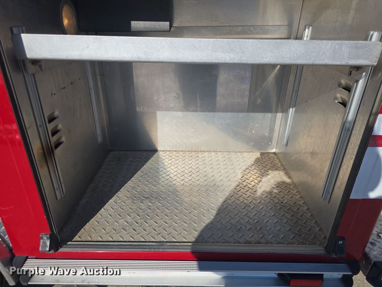 image for item DO7737 2002 Emergency One pumper fire truck