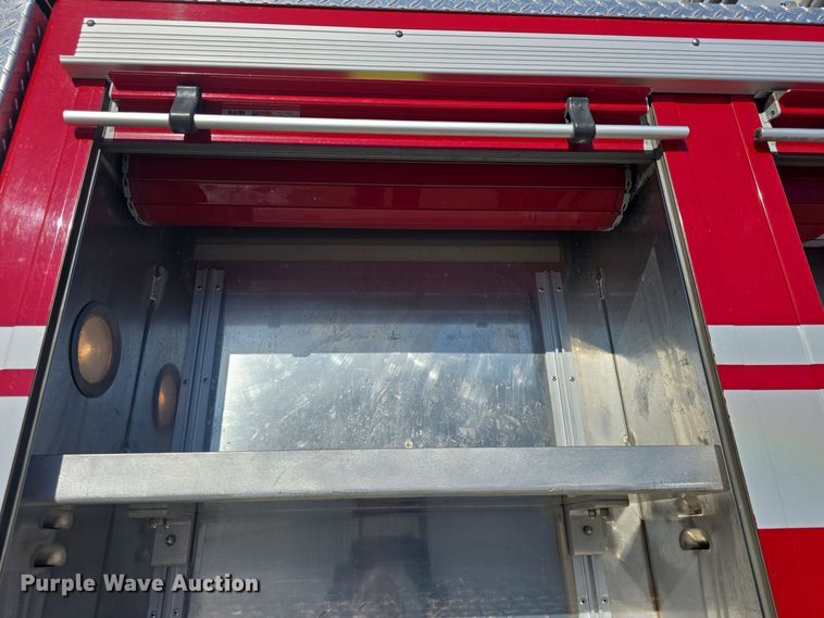 image for item DO7737 2002 Emergency One pumper fire truck