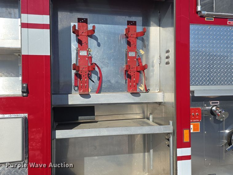 image for item DO7737 2002 Emergency One pumper fire truck