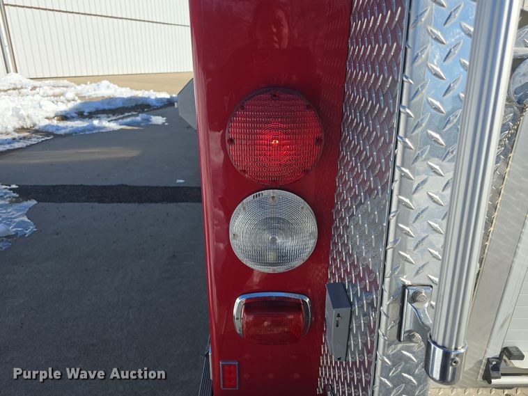 image for item DO7737 2002 Emergency One pumper fire truck