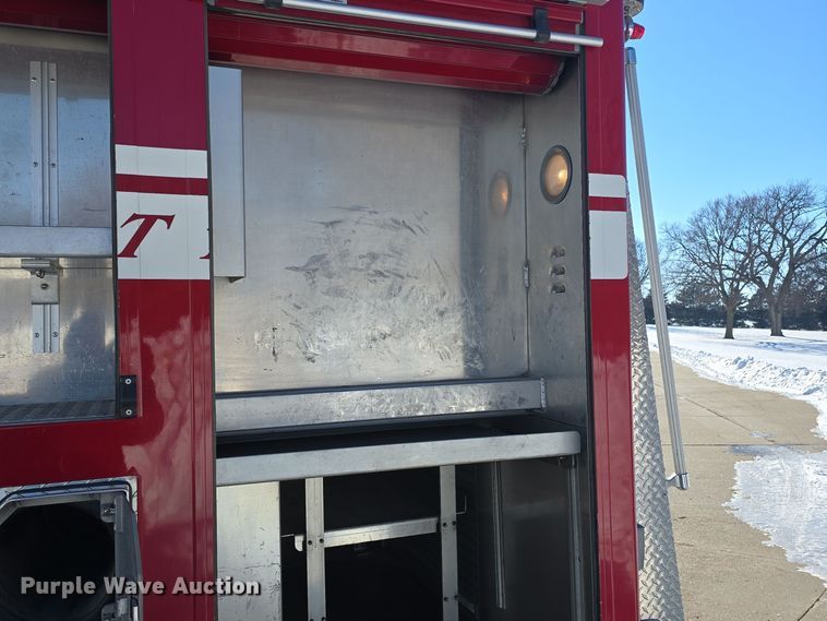 image for item DO7737 2002 Emergency One pumper fire truck