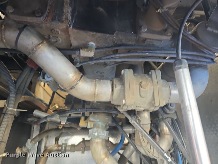 image for item DO7737 2002 Emergency One pumper fire truck