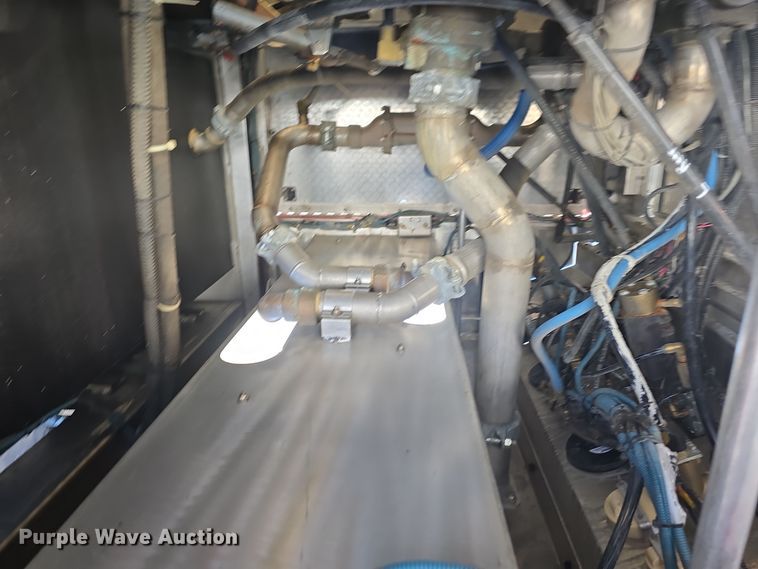 image for item DO7737 2002 Emergency One pumper fire truck