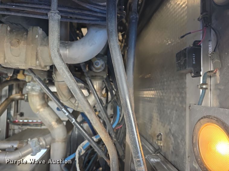 image for item DO7737 2002 Emergency One pumper fire truck