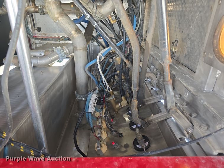 image for item DO7737 2002 Emergency One pumper fire truck