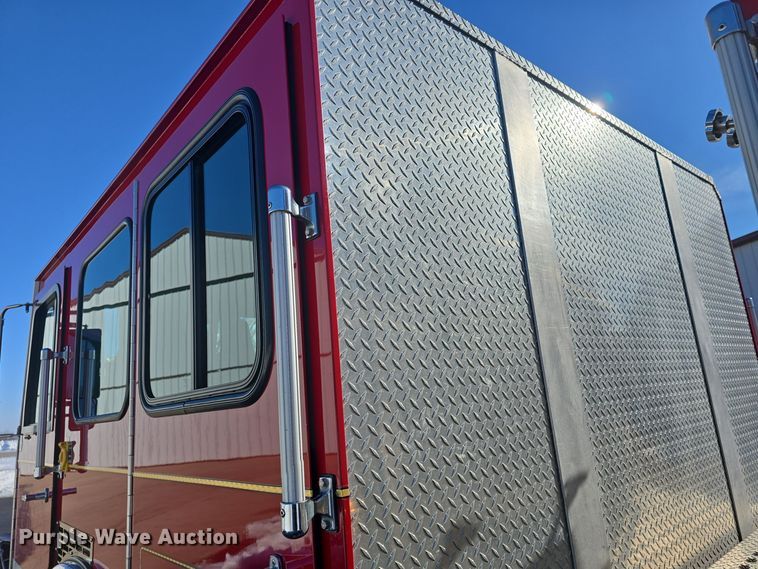 image for item DO7737 2002 Emergency One pumper fire truck