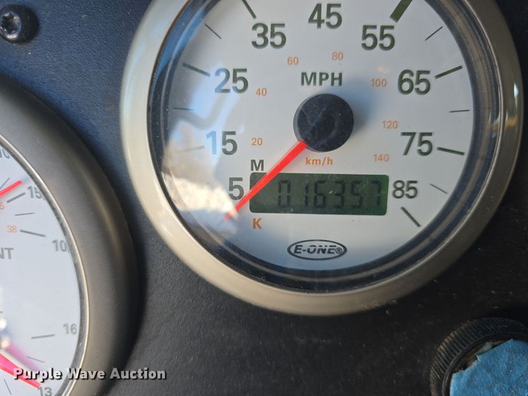 image for item DO7737 2002 Emergency One pumper fire truck