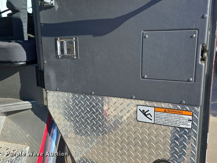 image for item DO7737 2002 Emergency One pumper fire truck