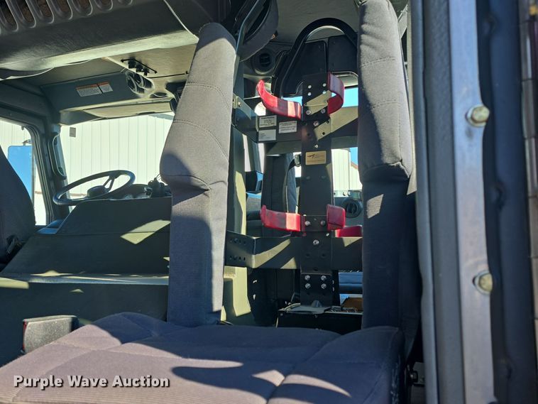 image for item DO7737 2002 Emergency One pumper fire truck