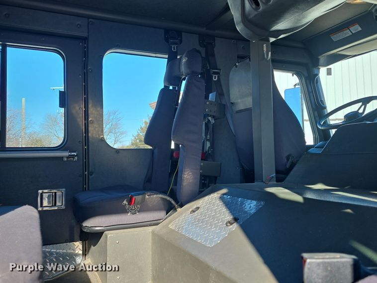 image for item DO7737 2002 Emergency One pumper fire truck