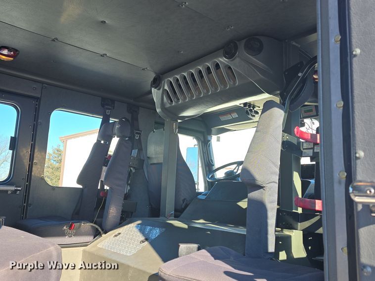 image for item DO7737 2002 Emergency One pumper fire truck