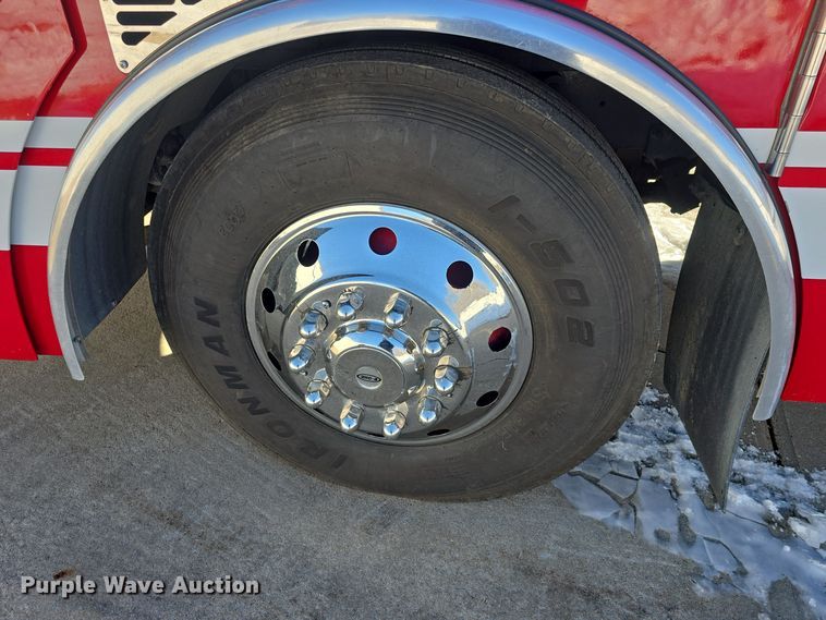 image for item DO7737 2002 Emergency One pumper fire truck