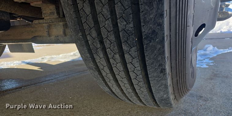 image for item DO7737 2002 Emergency One pumper fire truck