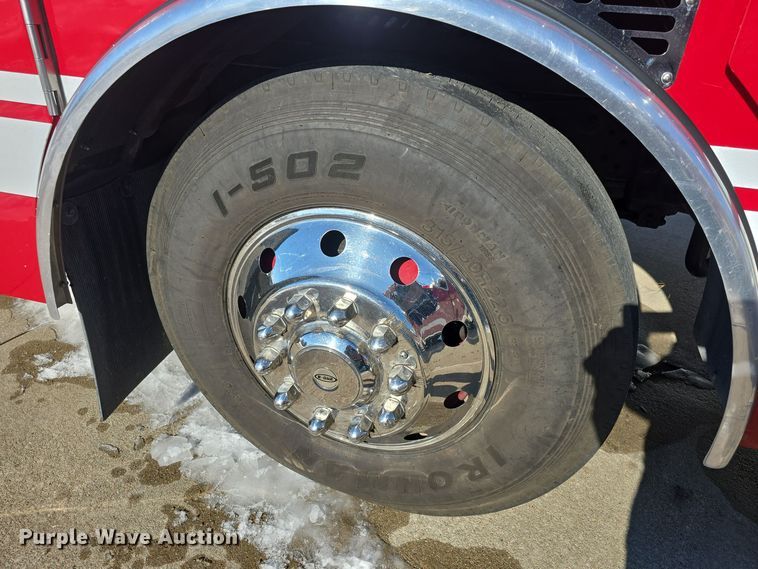 image for item DO7737 2002 Emergency One pumper fire truck