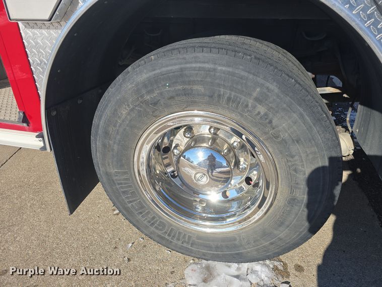 image for item DO7737 2002 Emergency One pumper fire truck