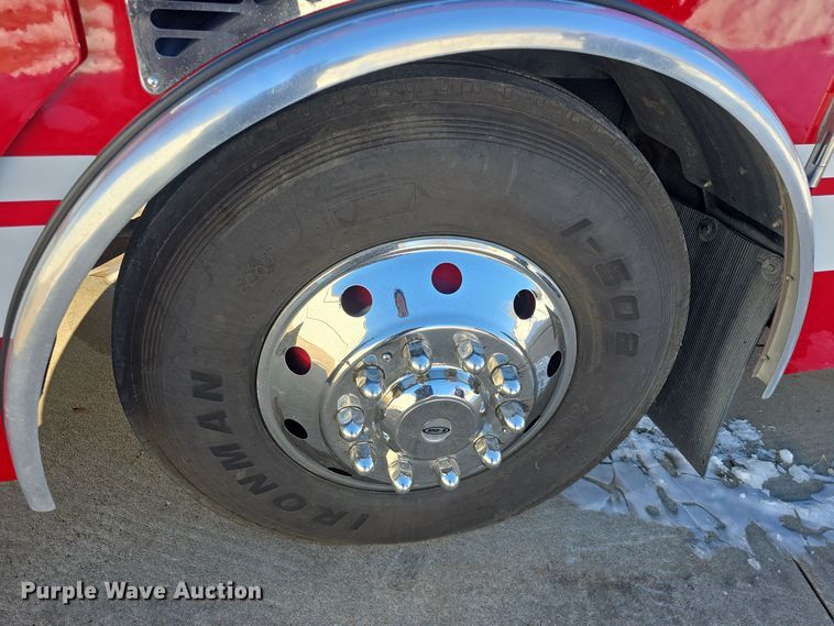 image for item DO7737 2002 Emergency One pumper fire truck