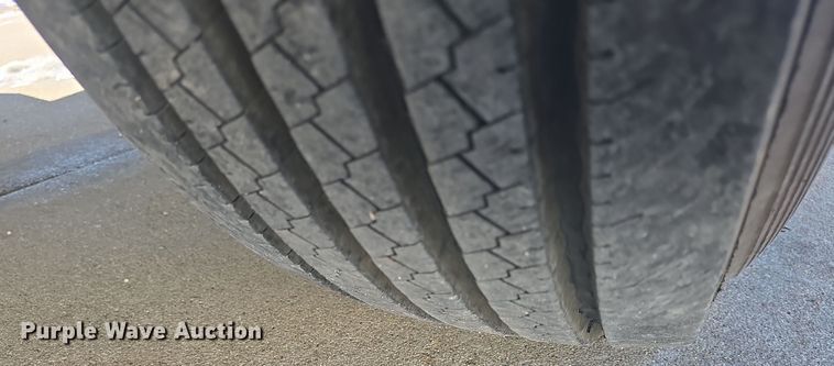 image for item DO7737 2002 Emergency One pumper fire truck