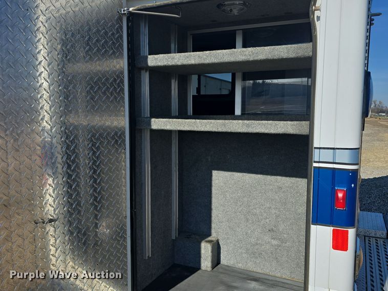 image for item DO7739 1995 Ford E350 ambulance