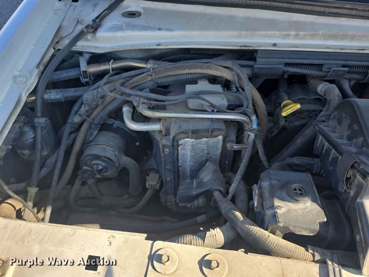 image for item DO7739 1995 Ford E350 ambulance