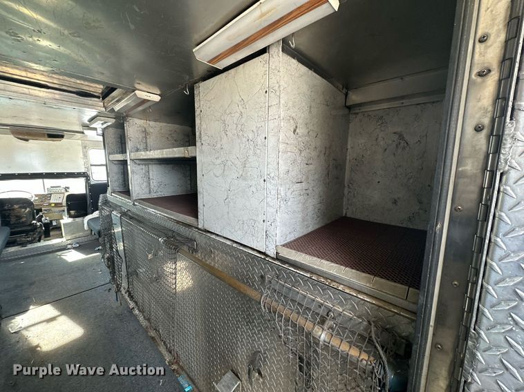 image for item DP6090 1983 Mack R686FC rescue vehicle