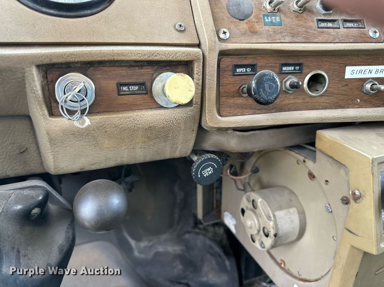 image for item DP6090 1983 Mack R686FC rescue vehicle