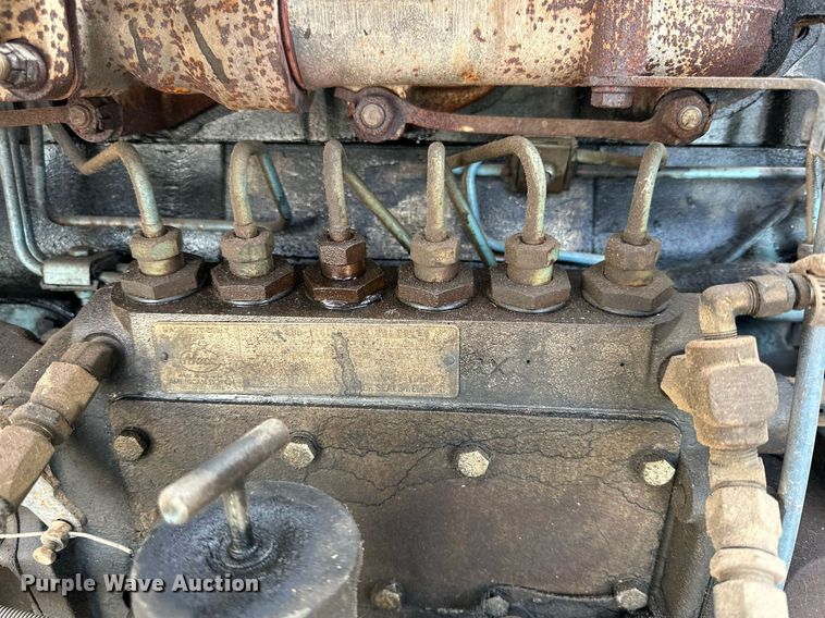 image for item DP6090 1983 Mack R686FC rescue vehicle