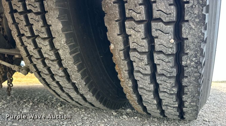 image for item DP6090 1983 Mack R686FC rescue vehicle