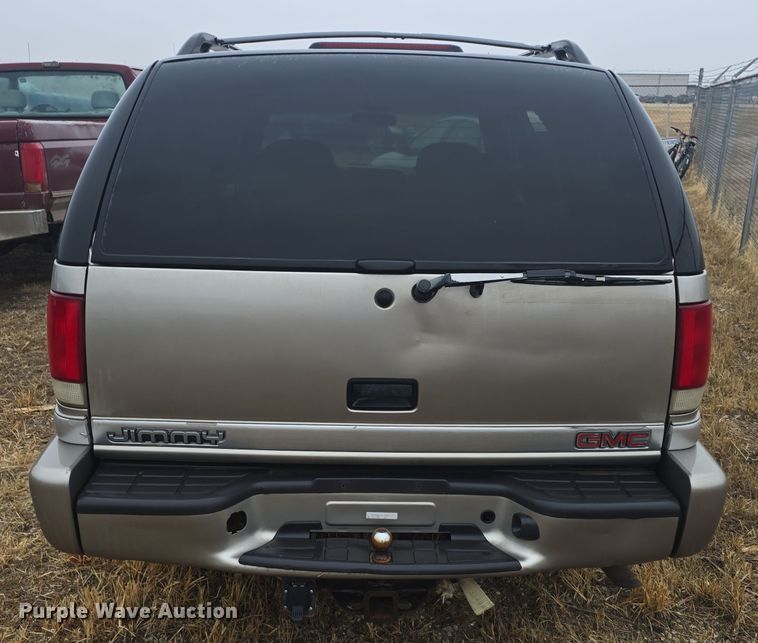 image for item DQ5368 2001 GMC Jimmy SLE SUV