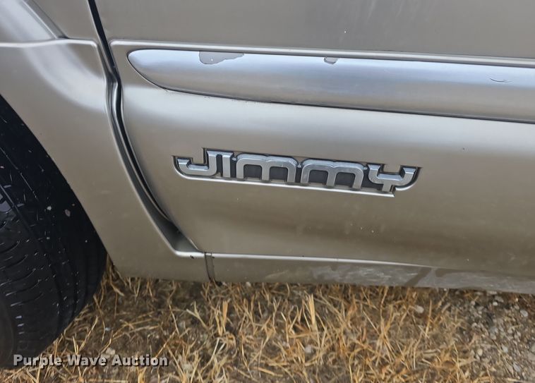 image for item DQ5368 2001 GMC Jimmy SLE SUV