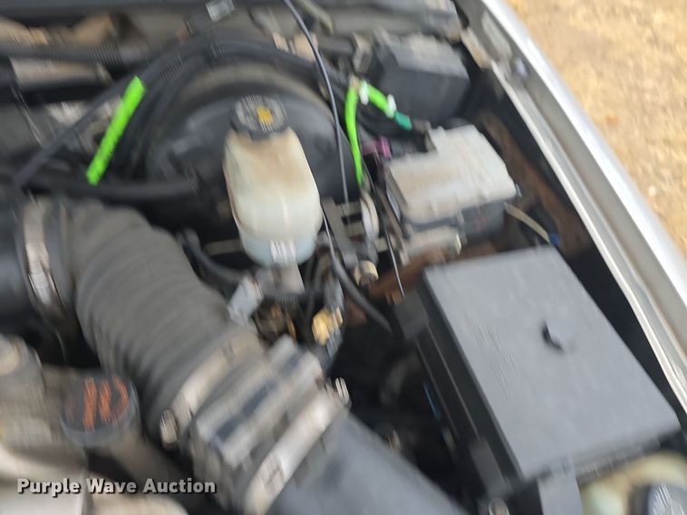 image for item DQ5368 2001 GMC Jimmy SLE SUV