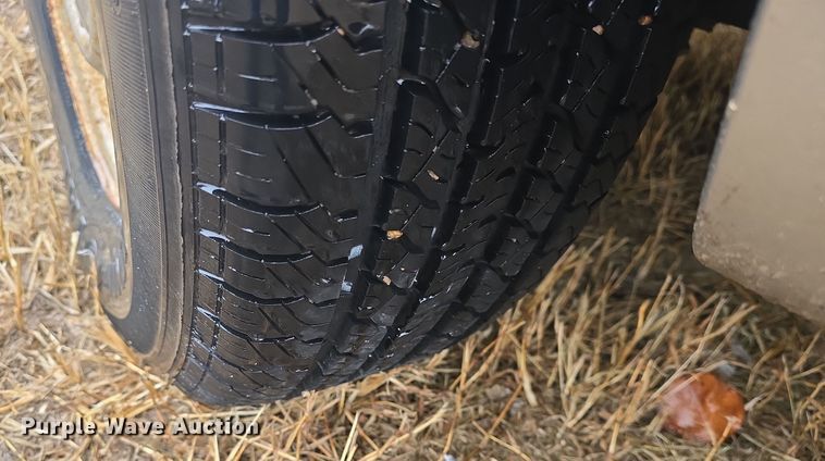 image for item DQ5368 2001 GMC Jimmy SLE SUV