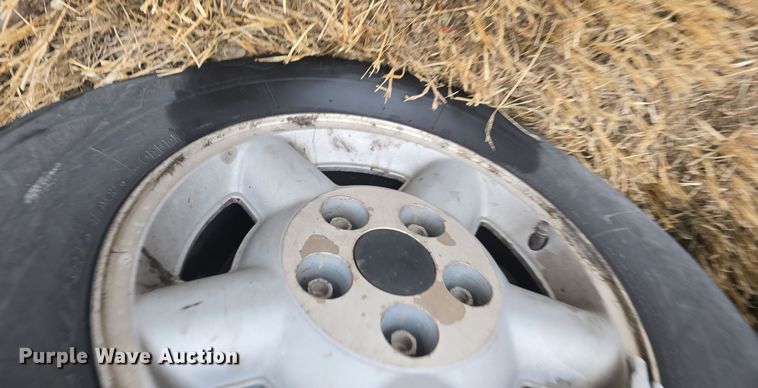 image for item DQ5368 2001 GMC Jimmy SLE SUV