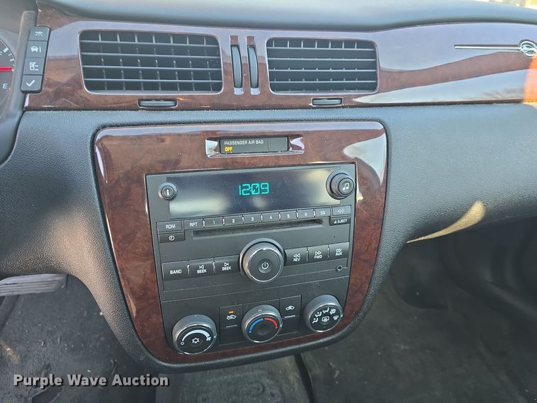 image for item DQ5372 2011 Chevrolet Impala 