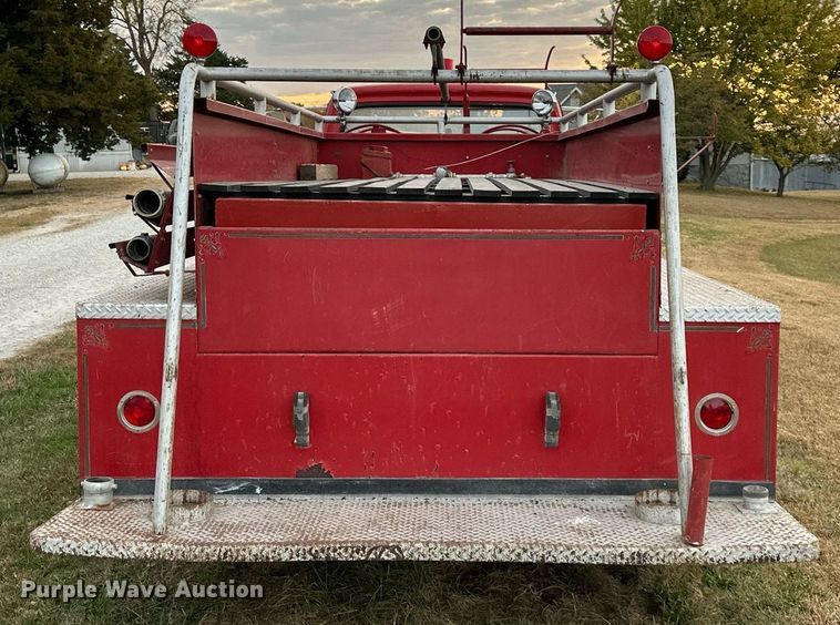 image for item DR2731 1966 Ford F600 pumper fire truck