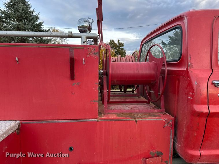 image for item DR2731 1966 Ford F600 pumper fire truck